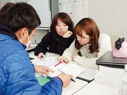 作業療法学科p11写真